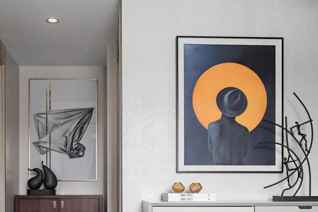 現(xiàn)代簡約風(fēng)小戶型公寓裝修，92㎡，采用抽象化的藝術(shù)，灰度空間的高級(jí)感。