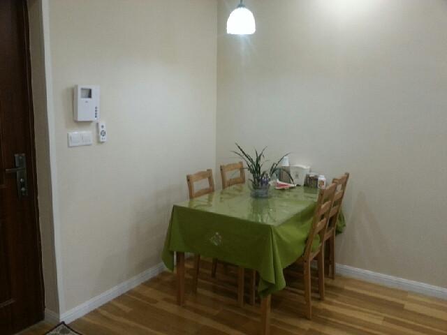 45平的新房，裝修花了6萬，簡潔溫馨，實用舒適，父母很滿意，沒有浪費一點空間！