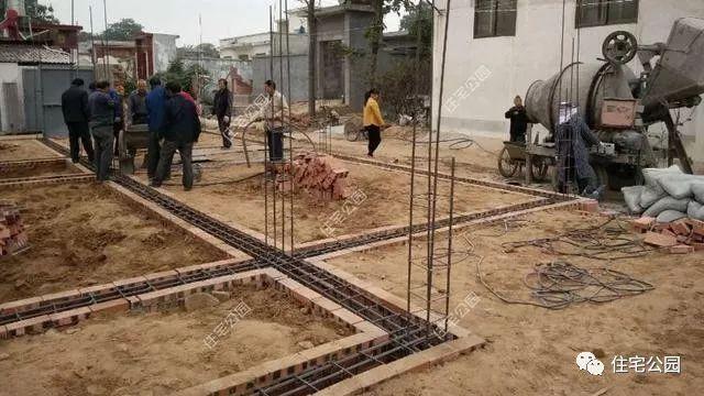 做毛坯花了50萬，裝修花了20萬，這套2層別墅，驚艷了十里八鄉(xiāng)