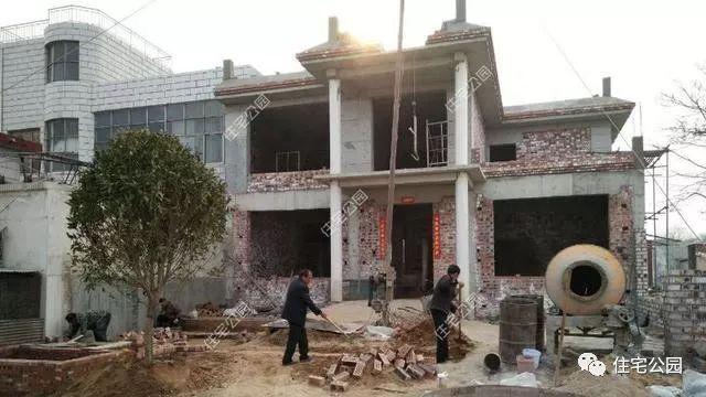 做毛坯花了50萬，裝修花了20萬，這套2層別墅，驚艷了十里八鄉(xiāng)