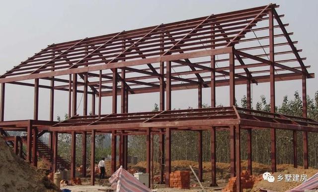 為你解答農(nóng)村自建房設(shè)計(jì)圖用框架結(jié)構(gòu)還是磚混結(jié)構(gòu)，助你建棟好房子！