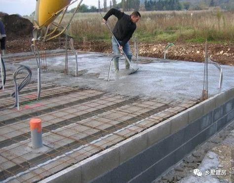 為你解答農(nóng)村自建房設(shè)計(jì)圖用框架結(jié)構(gòu)還是磚混結(jié)構(gòu)，助你建棟好房子！