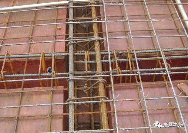 為你解答農(nóng)村自建房設(shè)計(jì)圖用框架結(jié)構(gòu)還是磚混結(jié)構(gòu)，助你建棟好房子！