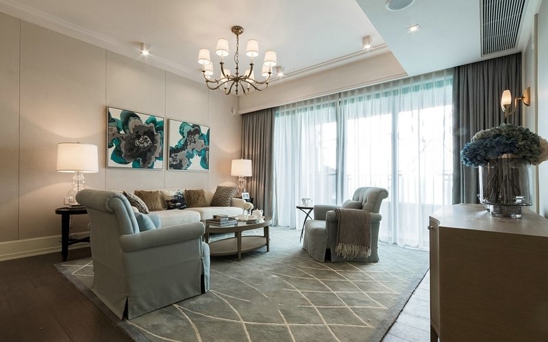 120平米的房子裝修成歐美風(fēng)情的風(fēng)格，受到大家的熱烈追捧