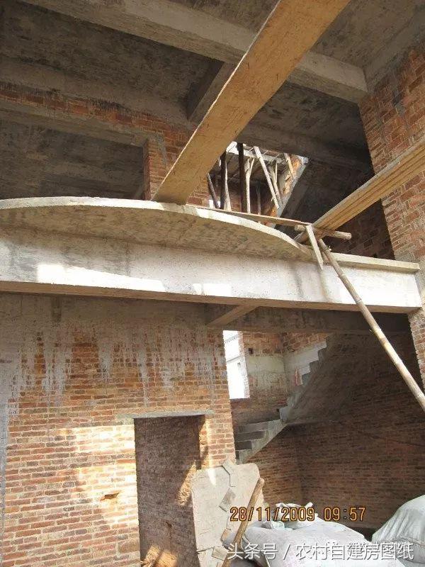 30萬的別墅設(shè)計圖，10年增值了4倍，現(xiàn)在都有人照著建