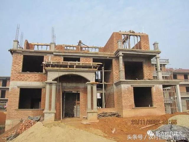 30萬的別墅設(shè)計圖，10年增值了4倍，現(xiàn)在都有人照著建