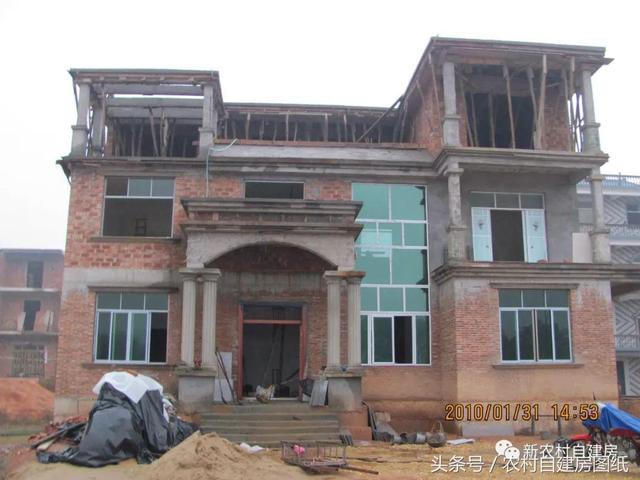 30萬的別墅設(shè)計圖，10年增值了4倍，現(xiàn)在都有人照著建