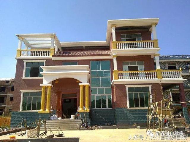 30萬的別墅設(shè)計圖，10年增值了4倍，現(xiàn)在都有人照著建