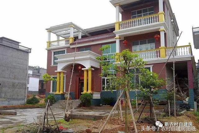 30萬的別墅設(shè)計圖，10年增值了4倍，現(xiàn)在都有人照著建