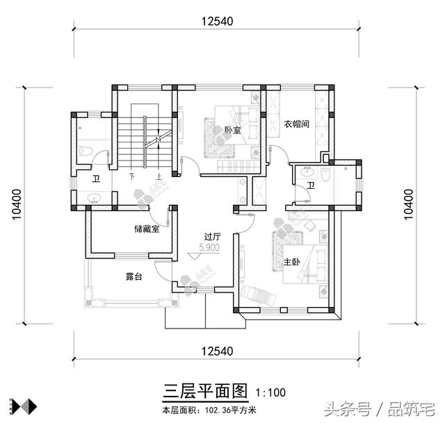 12X10三層西班牙風(fēng)格別墅圖，戶型方正、緊湊實用，有露臺有陽光房有院子，一家共享天倫~