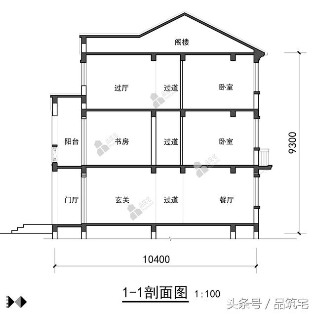 12X10三層西班牙風(fēng)格別墅圖，戶型方正、緊湊實用，有露臺有陽光房有院子，一家共享天倫~