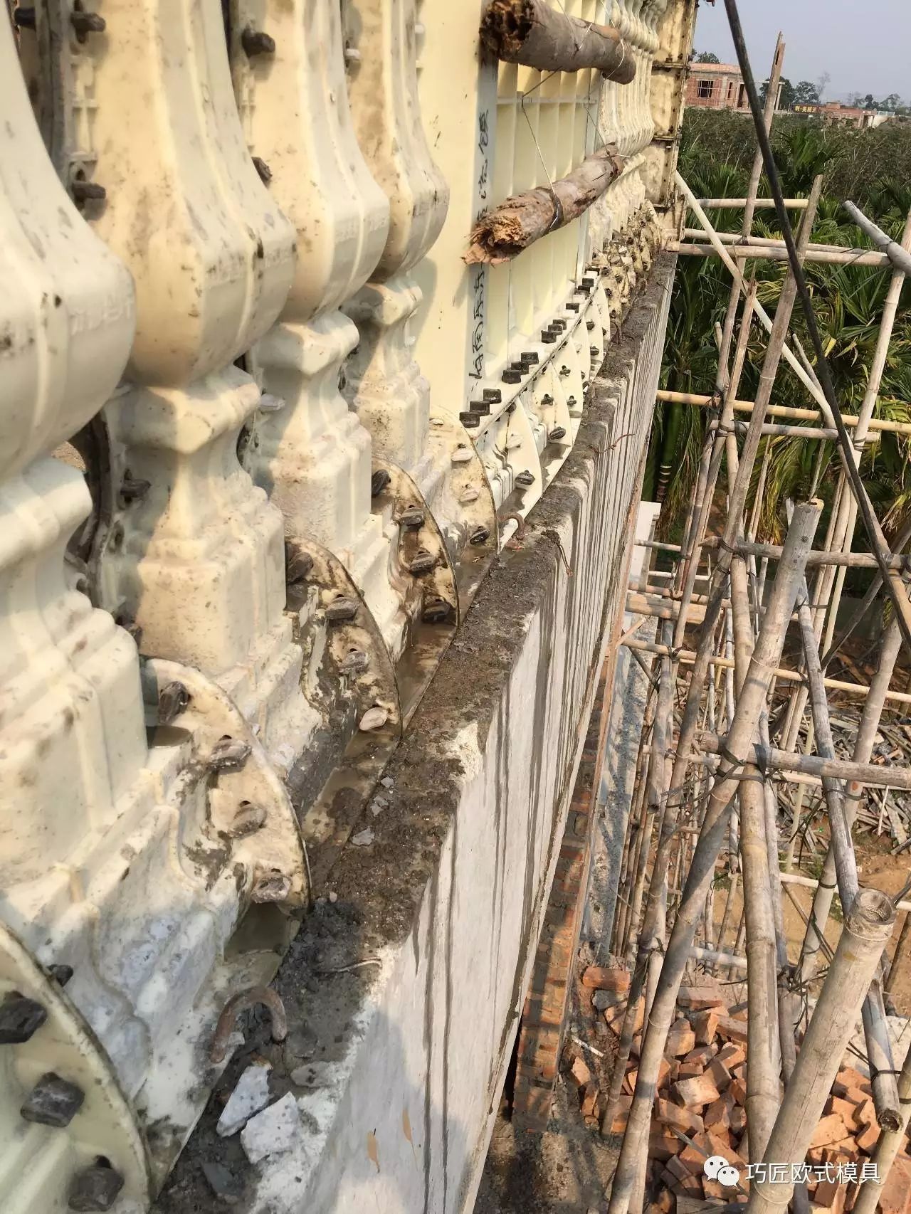 現(xiàn)澆水泥陽臺護欄/圍欄模具，ABS工程塑料，附施工案例