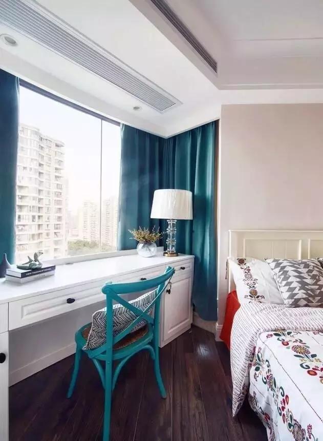 100平米三居室簡約美式風(fēng)格裝修設(shè)計(jì)，整個(gè)色調(diào)為奶茶色，溫暖輕柔了整個(gè)空間！