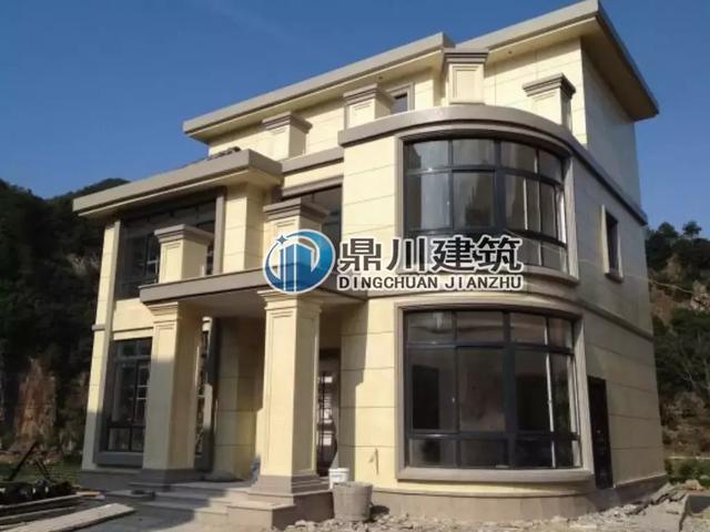 一套別墅，兩種布局設計，三層簡歐風格的別墅設計圖，造價只要28萬，建好驚艷鄰里鄉(xiāng)親