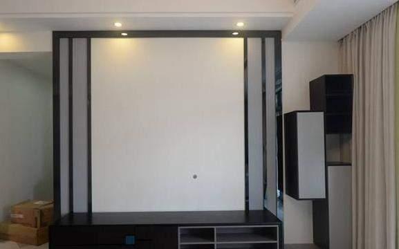 130平米房子簡約風(fēng)格裝修，黑白灰色調(diào)搭配還是那么經(jīng)典