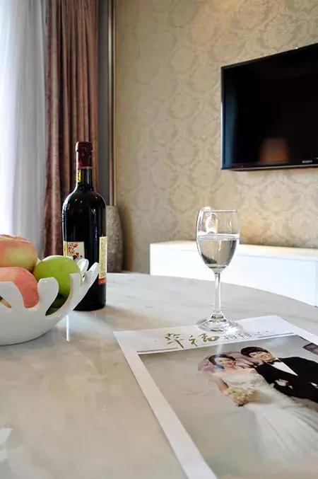 107平米的房子簡約歐式，現(xiàn)代優(yōu)雅，輕松高檔！