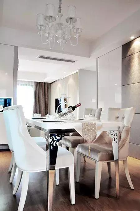 107平米的房子簡約歐式，現(xiàn)代優(yōu)雅，輕松高檔！