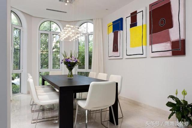 270平方米現(xiàn)代風(fēng)格別墅，簡(jiǎn)潔舒適的奢華豪宅。