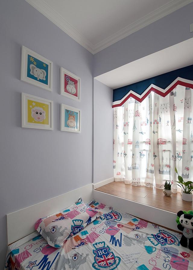 90㎡的三居室，普普通通的裝修風(fēng)格，但是很溫馨。