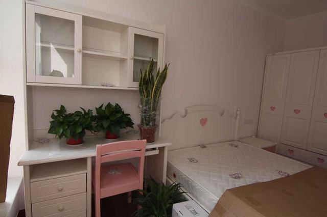 70平的小家設(shè)計(jì)簡(jiǎn)單，入住之后全家都表示很喜歡！