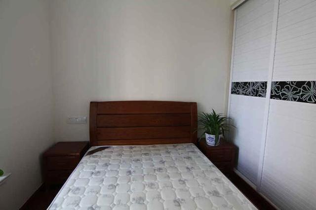 70平的小家設(shè)計(jì)簡(jiǎn)單，入住之后全家都表示很喜歡！