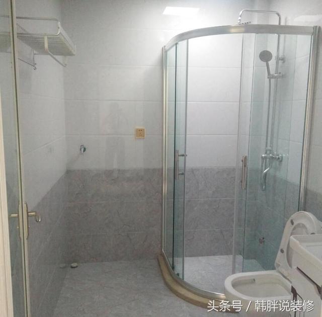 90㎡小三房簡裝8萬搞定，工薪階層新房裝修，瓷磚搭配大白墻。