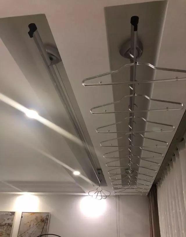 偏美式風(fēng)格裝修，裝修4個(gè)多月，最滿意客廳裝修，榻榻米美觀又實(shí)用