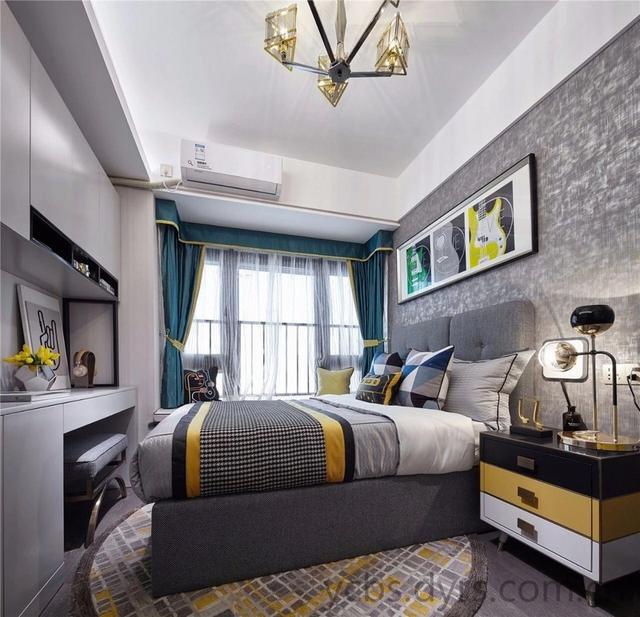 為大家分享的一套的很完美的現(xiàn)代簡約風(fēng)格裝修方案。