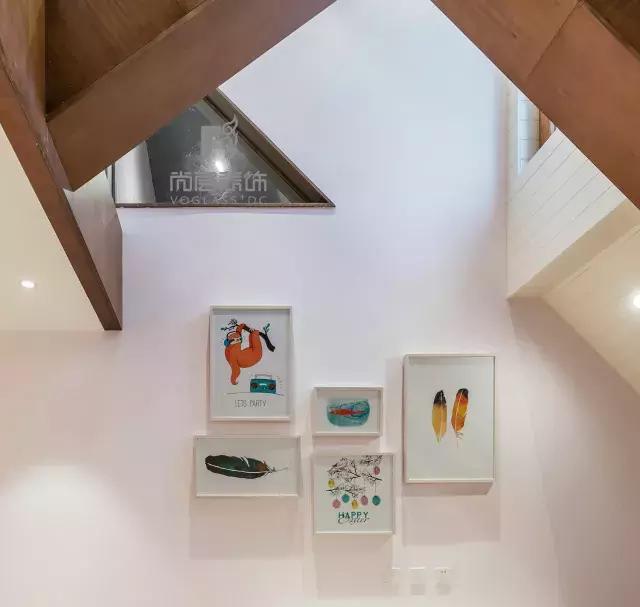 290平復式別墅實景設計：世界之遠，其實不過是晝夜、廚房與愛