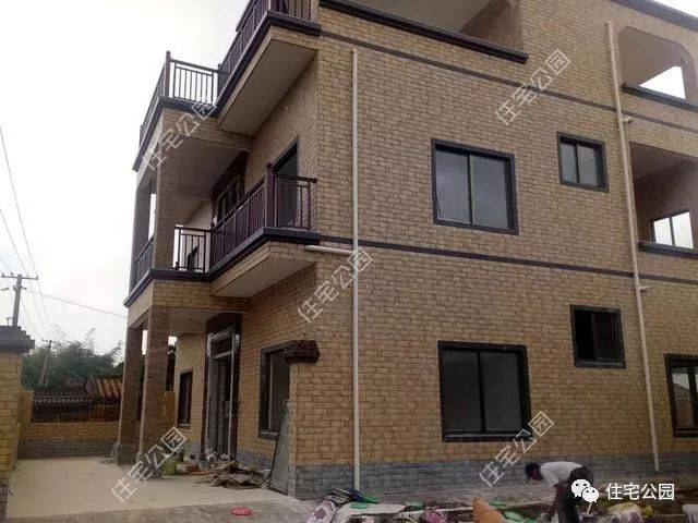 曬家丨回鄉(xiāng)蓋別墅，80歲母親全程監(jiān)工，60萬建成引來全鄉(xiāng)觀摩！