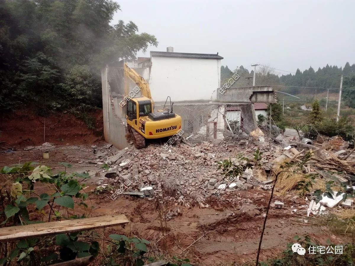 最走心的包工頭，力勸房主把筏基改成條基，省了一半的基礎(chǔ)錢！