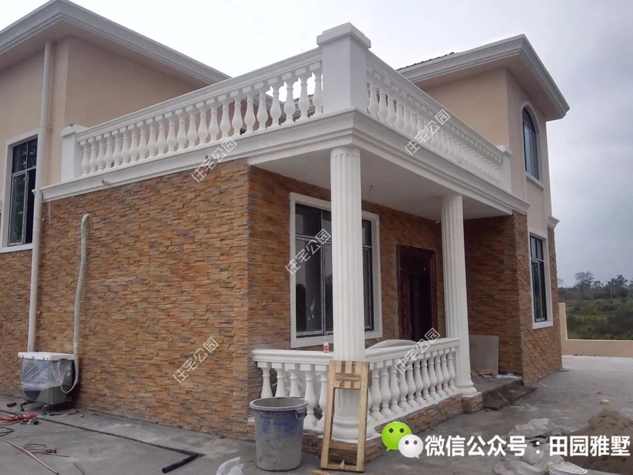 明星戶型神還原，37萬不僅路修好房建成，還把裝修化糞池也搞定了？丨施工隊作品展