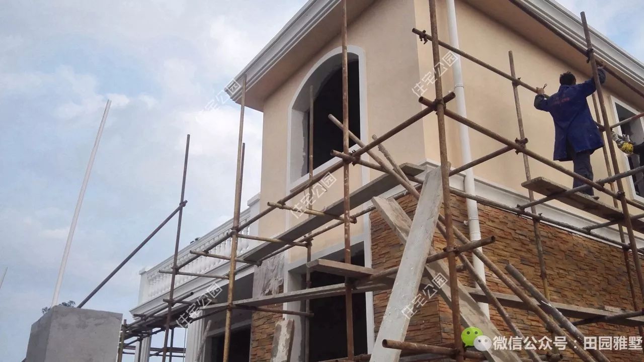 明星戶型神還原，37萬不僅路修好房建成，還把裝修化糞池也搞定了？丨施工隊作品展