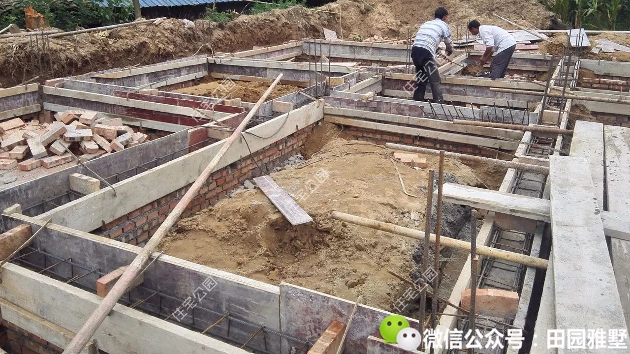 明星戶型神還原，37萬不僅路修好房建成，還把裝修化糞池也搞定了？丨施工隊作品展