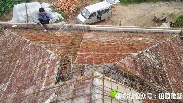 明星戶型神還原，37萬不僅路修好房建成，還把裝修化糞池也搞定了？丨施工隊作品展