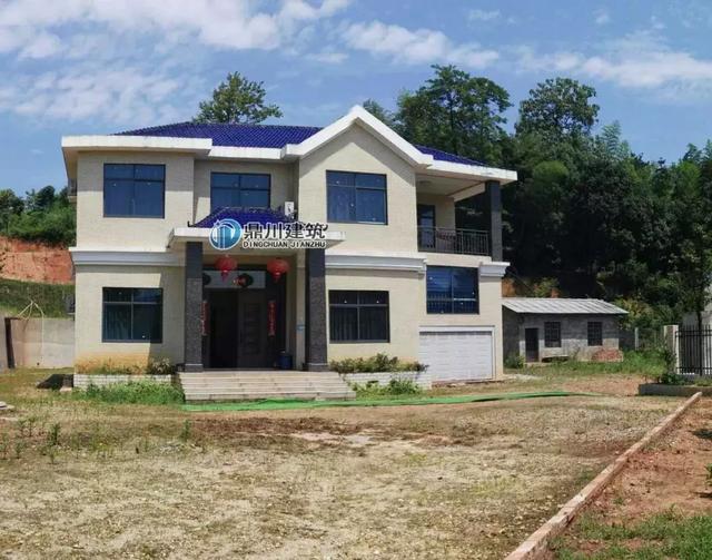 5套農(nóng)村小別墅效果圖和實拍圖的對比，第1套100%還原效果圖，第3套造價才25萬