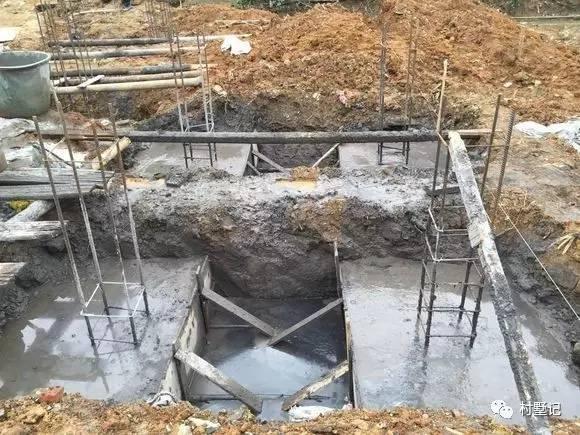 農(nóng)村自建三層別墅設(shè)計圖，戶型合理，居住舒適，讓你有一套屬于自己的房子