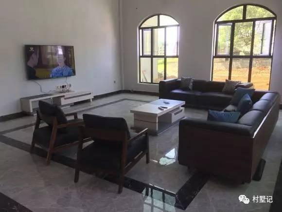 農(nóng)村自建三層別墅設(shè)計圖，戶型合理，居住舒適，讓你有一套屬于自己的房子