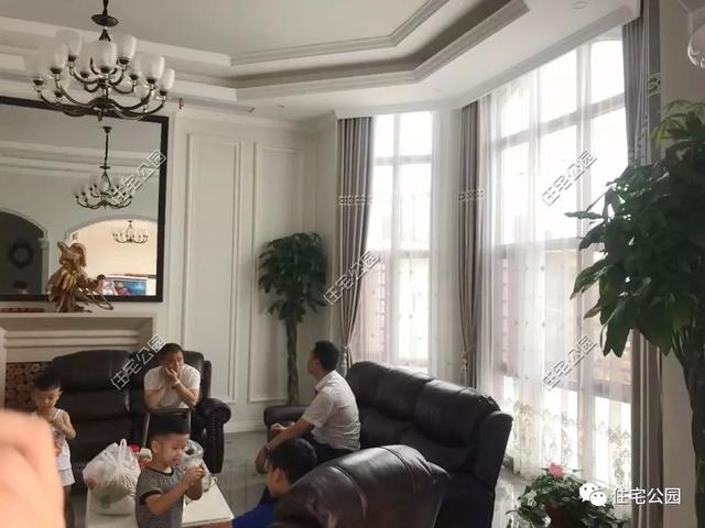 農(nóng)村蓋二層別墅，按照自己的心意設(shè)計(jì)出來(lái)的圖紙總是喜歡的