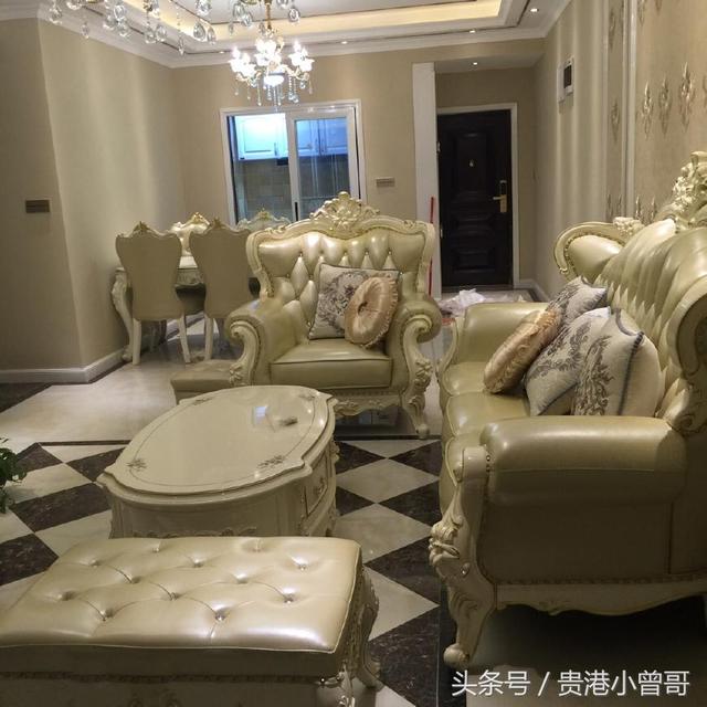 新房花了20萬請表哥裝修完工，全屋真漂亮，電視墻特別搶眼！