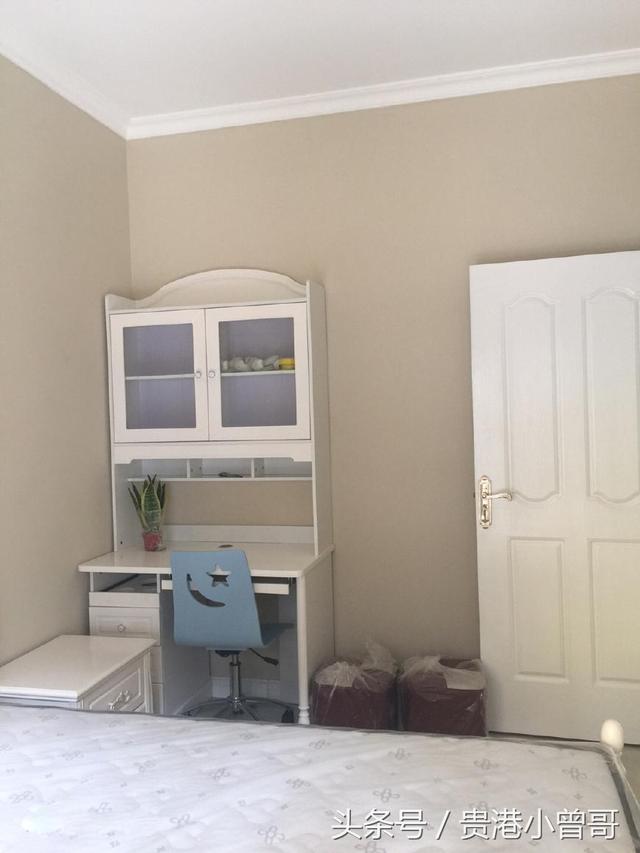 新房花了20萬請表哥裝修完工，全屋真漂亮，電視墻特別搶眼！