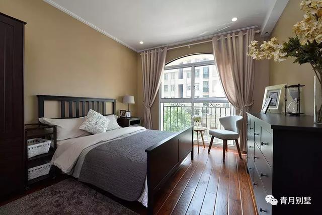 12.3×11米二層小別墅設(shè)計圖，沉穩(wěn)大氣有內(nèi)涵，建房好戶型！