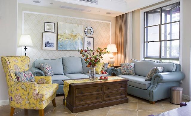 200平美式風(fēng)格裝修，特別喜歡家里的后花園，可以享受花開的好時光。