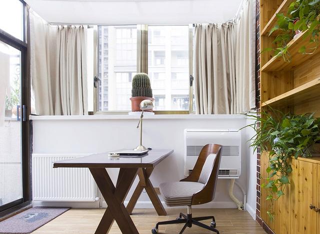 200平美式風(fēng)格裝修，特別喜歡家里的后花園，可以享受花開的好時光。