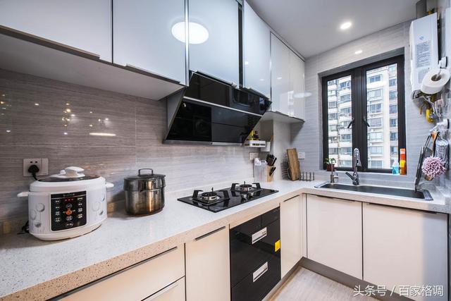 90后用92平裝修成現(xiàn)代簡(jiǎn)約風(fēng)格，花費(fèi)了10萬(wàn)，閨蜜看了都舍不得走。