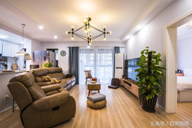 90后用92平裝修成現(xiàn)代簡(jiǎn)約風(fēng)格，花費(fèi)了10萬(wàn)，閨蜜看了都舍不得走。