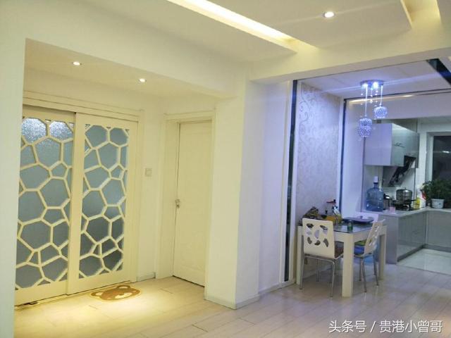 曬曬剛完工的105平方米的新房，現(xiàn)代簡約的風(fēng)格，效果真漂亮，電視墻最為亮眼