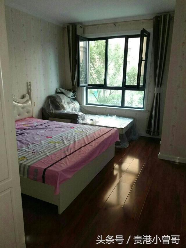 68平的新房子老公裝修花了13萬，家具布置完晾著通風(fēng)中，全屋的效果還不錯(cuò)啊