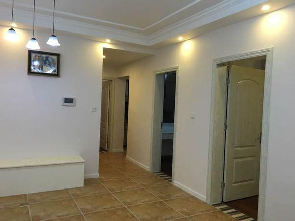 曬曬剛裝修完90平的房子兩房改造成三房，家具家電陸續(xù)入場了。