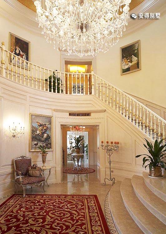 2層歐式別墅設(shè)計圖，這樣的外觀和布局，精致也很氣派